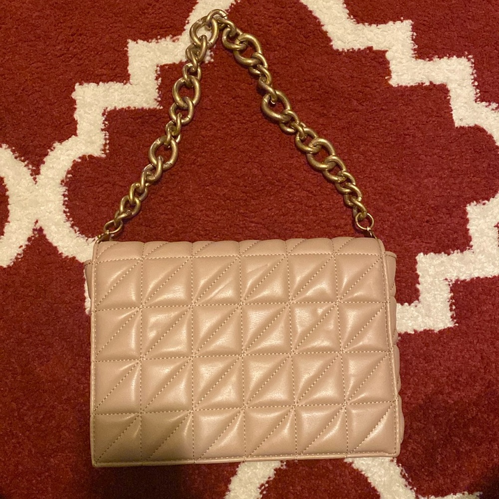 Zara purse 
Super Cute 
Everyday Purse
NWOT